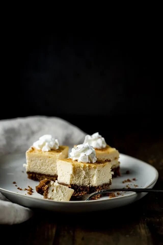 Eggnog Cheesecake Bars