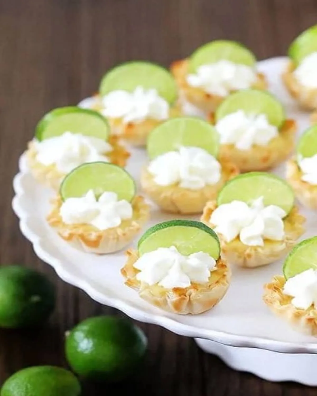 If you are searching for the best green desserts for St. Patrick’s Day, skip the neon food coloring and embrace a more intentional, scouted approach to your holiday assembly.