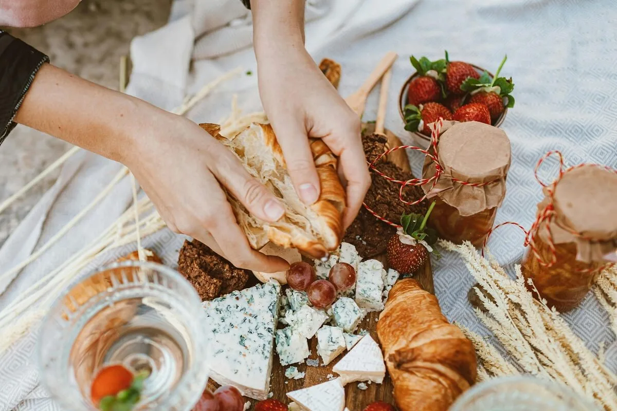 easy no-bake Memorial Day desserts for summer gatherings